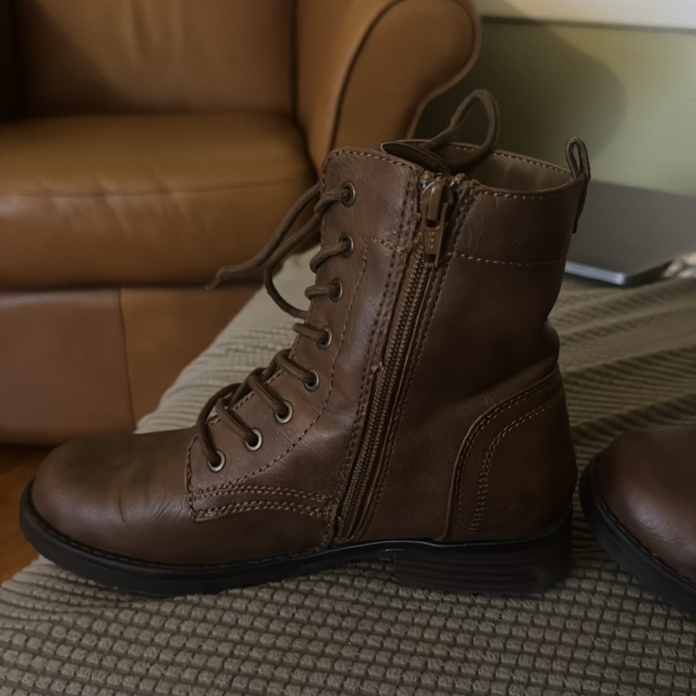 Amazon Essentials Brown Combat Boots - image 7